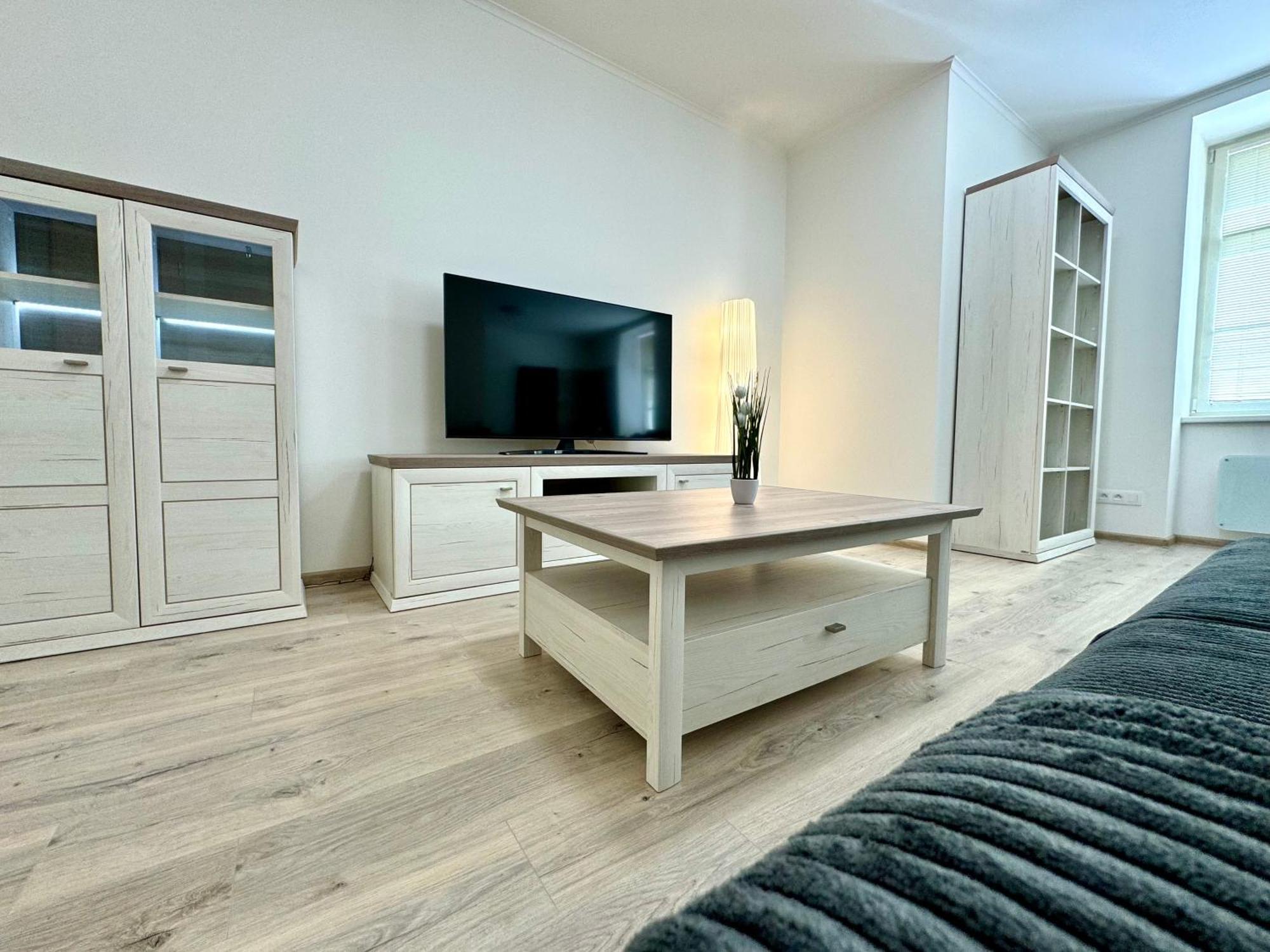 Rivercity Apartments カルロヴィ・ヴァリ エクステリア 写真